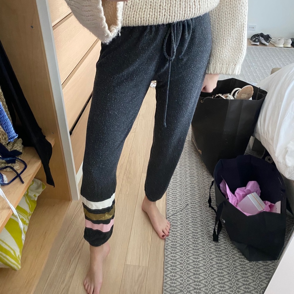CHASER Gray sweatpants